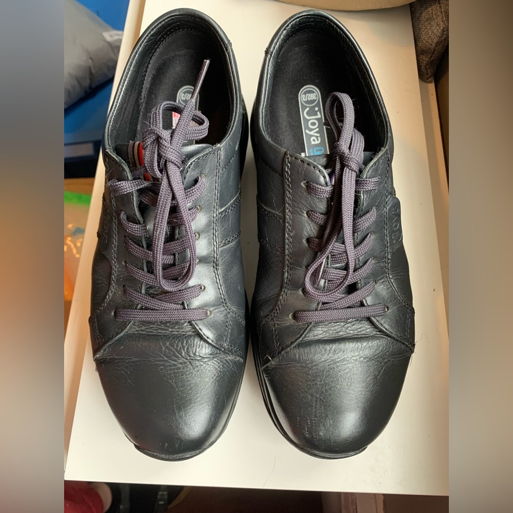 Joya Ortholite Sneaker size 8.5